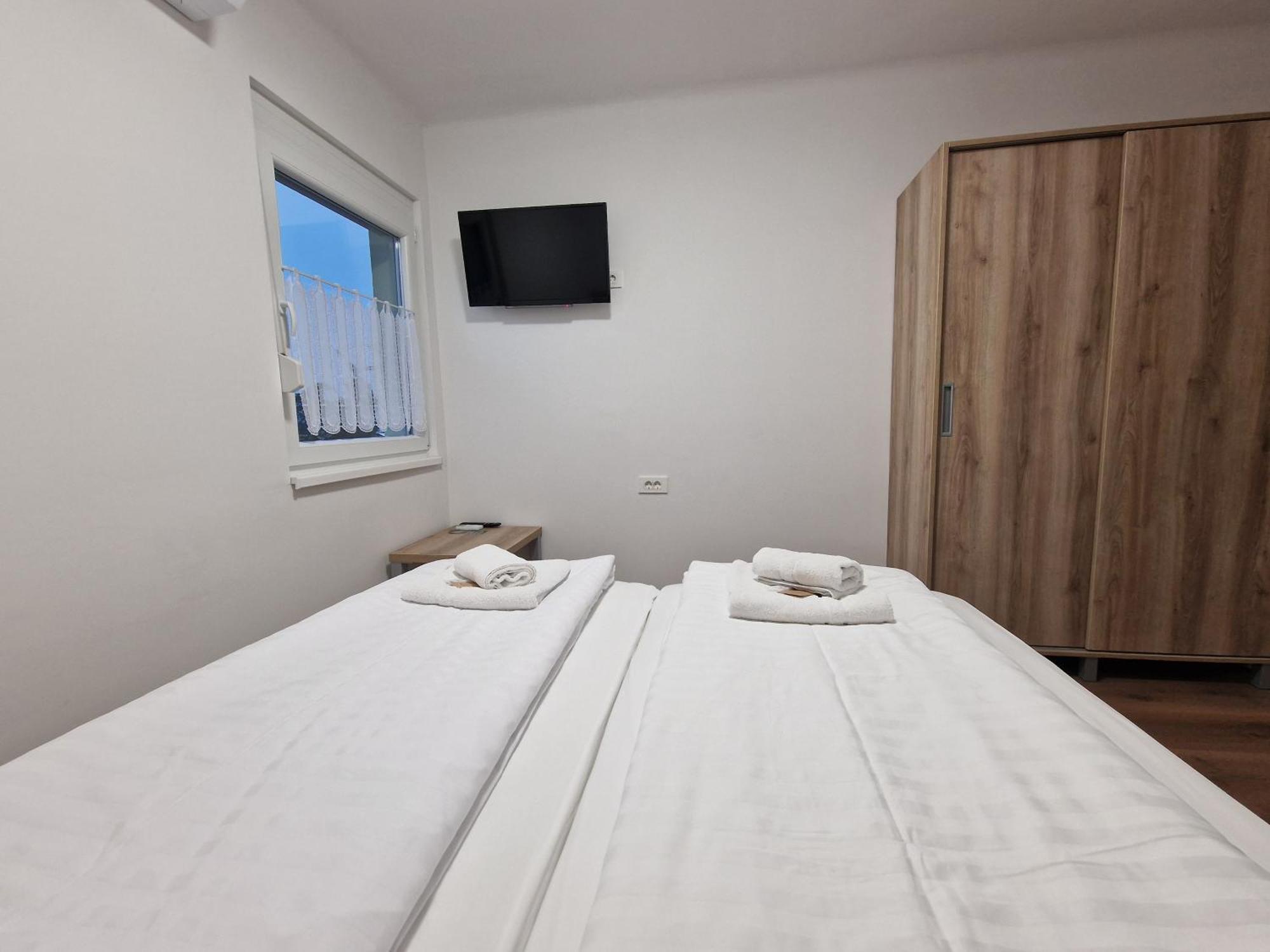 Pocitniski Dom Portoroz / Portoroz Holiday Home ภายนอก รูปภาพ