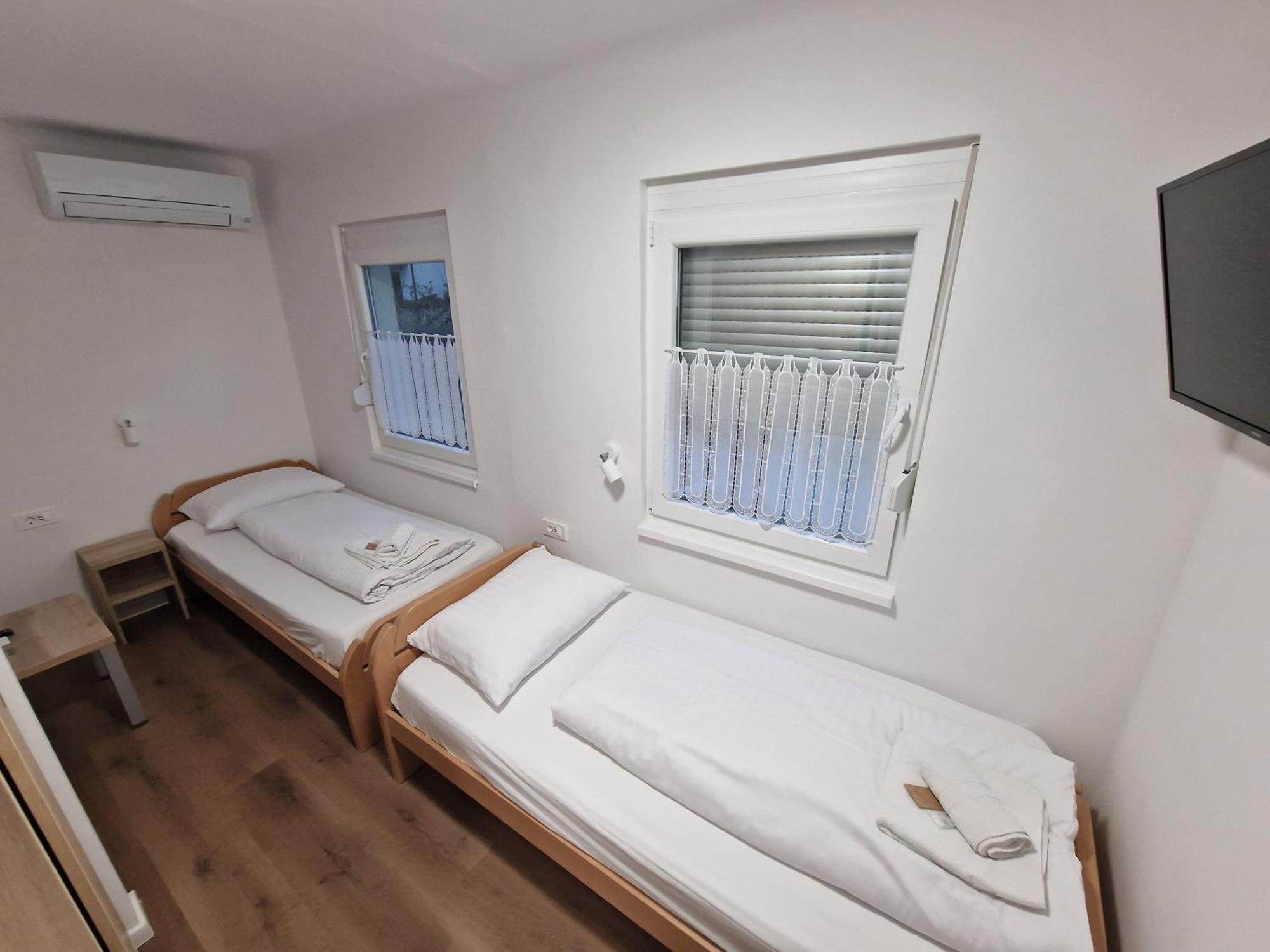 Pocitniski Dom Portoroz / Portoroz Holiday Home ภายนอก รูปภาพ