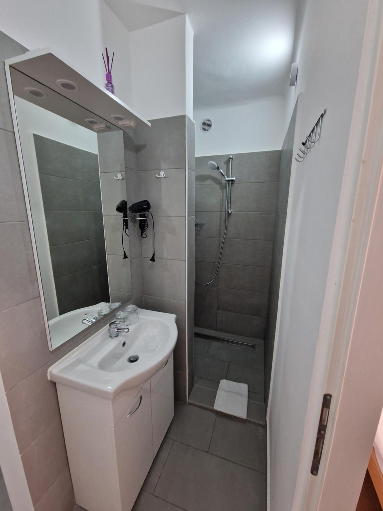 Pocitniski Dom Portoroz / Portoroz Holiday Home ภายนอก รูปภาพ